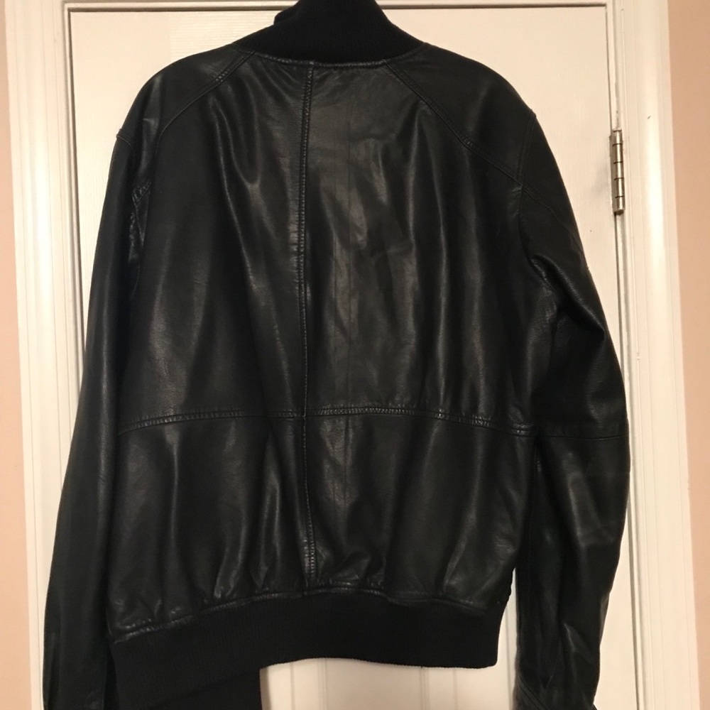 Leather jacket - Picture 2 of 2